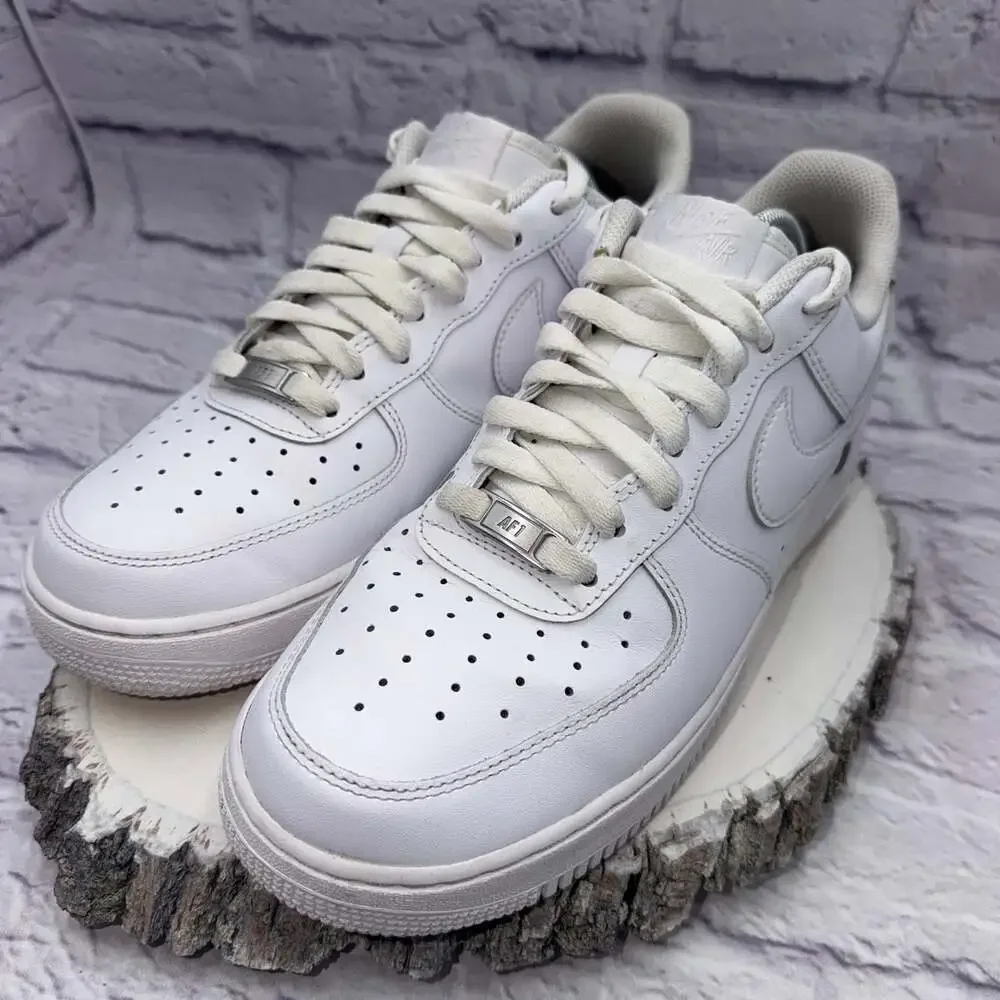 Nike Air Force 1 '07 Low Triple White Men’s Sneakers CW2288-111 Size 10 - No Box